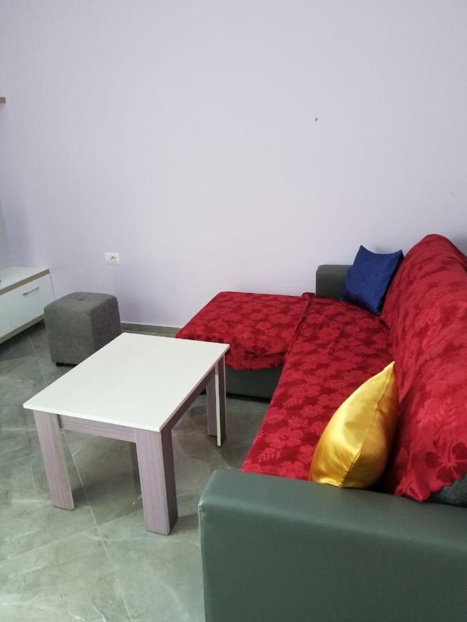 Brothers Lr Sarandë Exterior foto