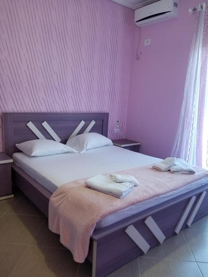 Brothers Lr Sarandë Exterior foto